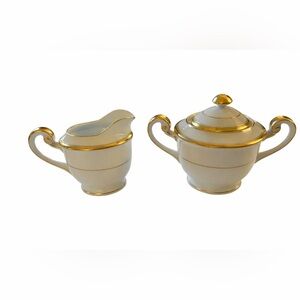 Vintage Meito Japan Creamer & Sugar Bowl Set Gold Trim White Porcelain
